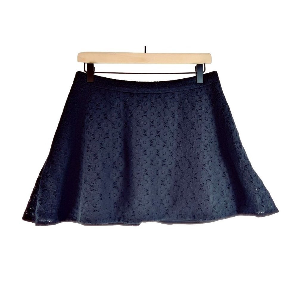 Black Lace Mini Skirt sz L by L'Amour Flared Eyelet Shell Floral Shater